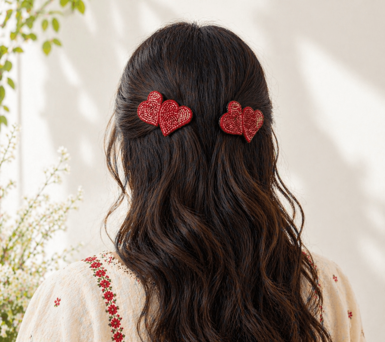 Handcrafted Red dual heart hair clip - Thumbnail 2