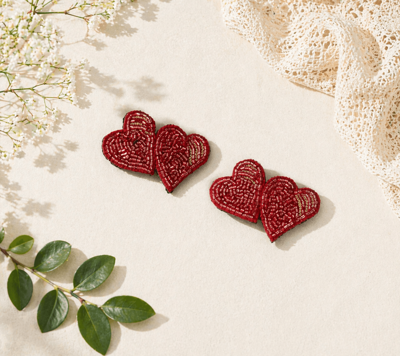 Handcrafted Red dual heart hair clip - Thumbnail 3