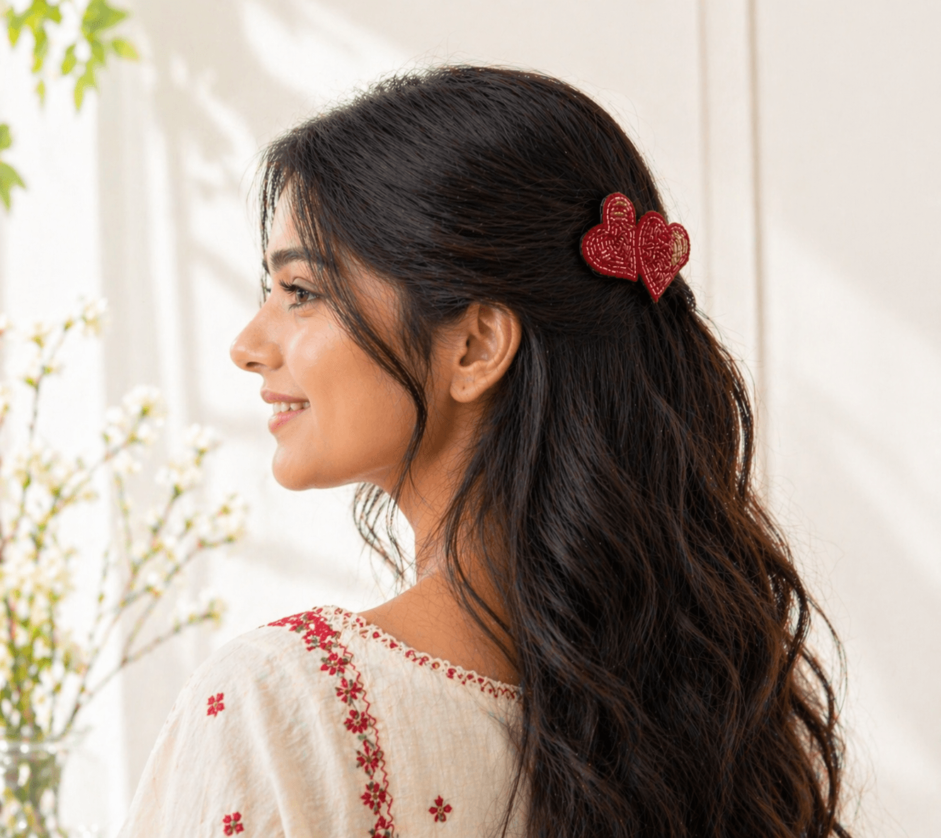 Handcrafted Red dual heart hair clip - Thumbnail 4
