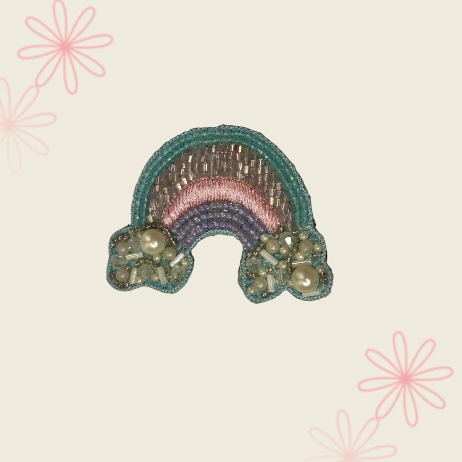 Dreamy rainbow hair clip - Thumbnail 3