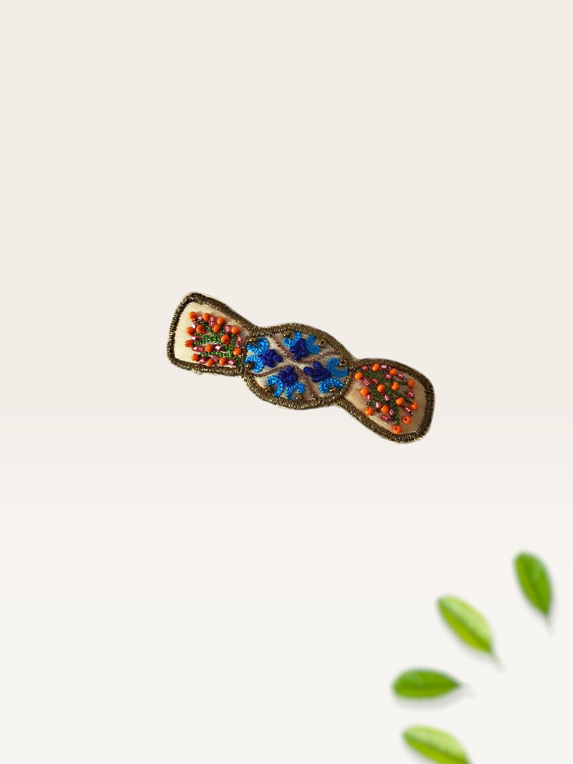 Beaded floral Barrette clip - Thumbnail 2